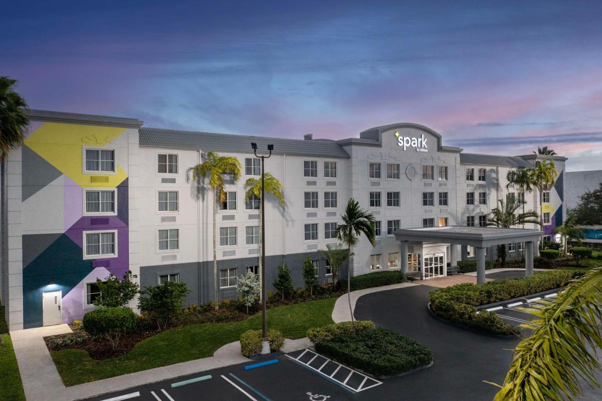 Spark By Hilton Miami Doral Sweetwater Exterior foto